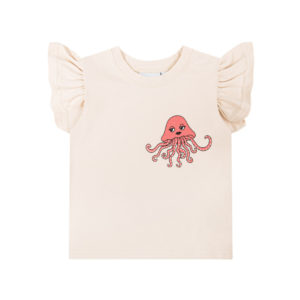 Dear Sophie t-shirt met kwallen print voor meisjes in de kleur crème. Het t-shirt heeft een ronde hals en ruffles bij de mouwen.
